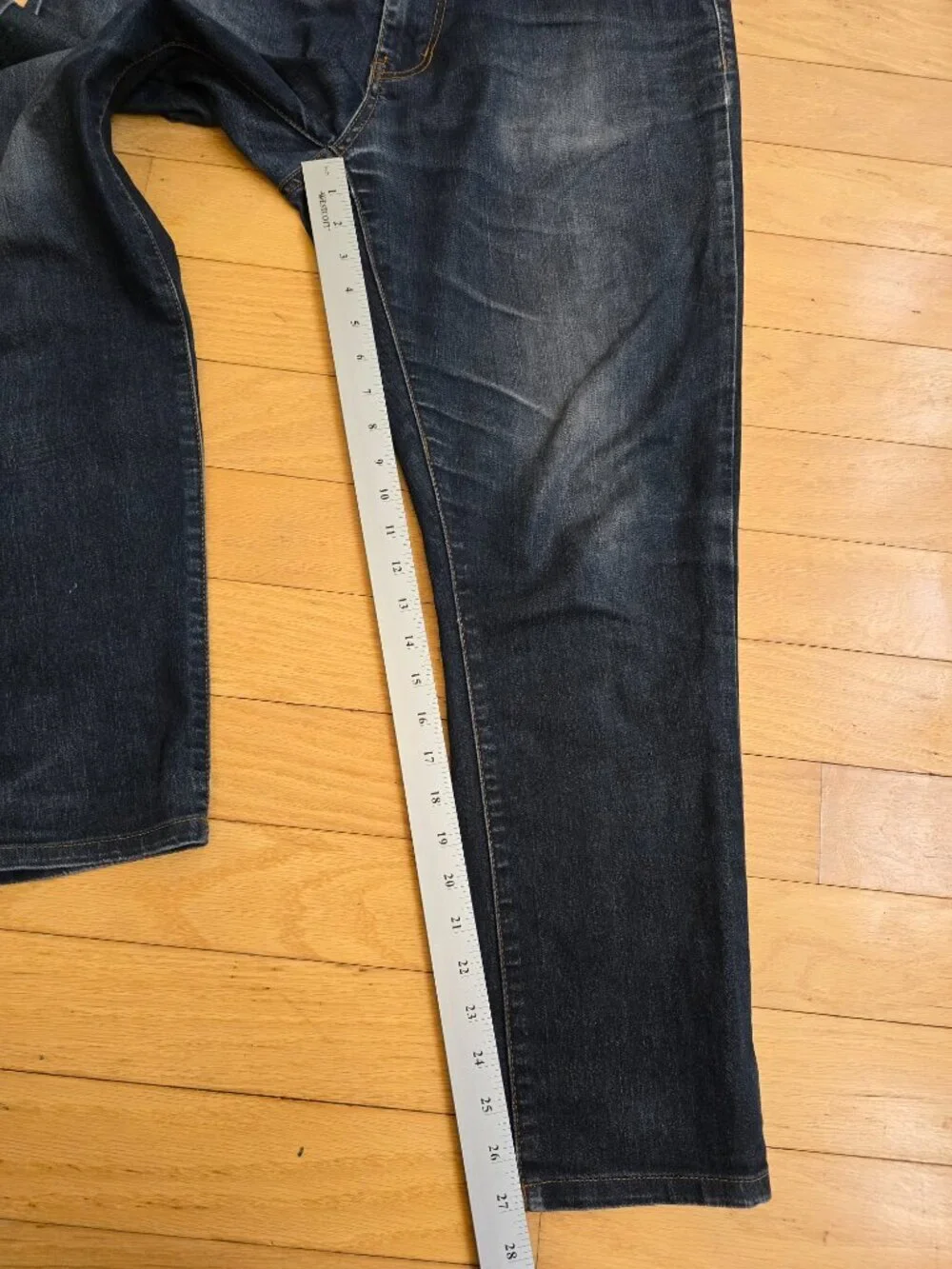 21men | medium wash denim straight leg jeans | MENS 34'
